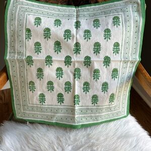 Green and White Pattern Pillow Cover (set of 2)